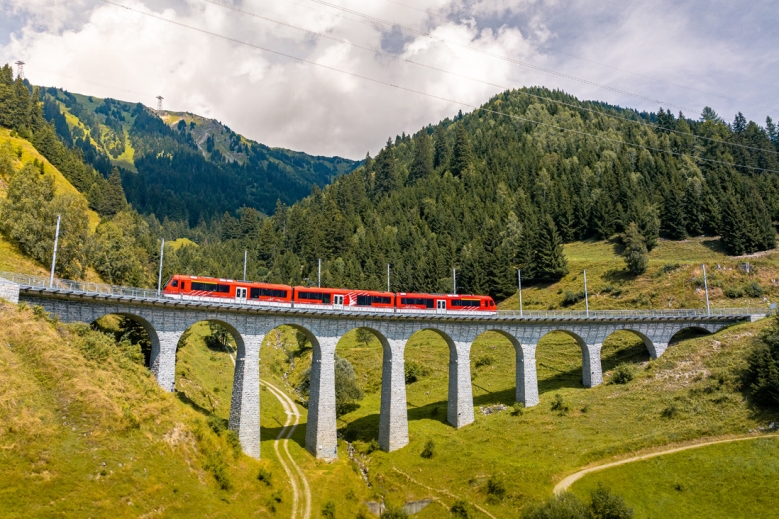 Hotel Gotthard, Bernina a Glacier Express /